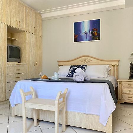 Jgd94 - Ao Lado Do Calcadao, Climatizado, Wi-Fi Διαμέρισμα Balneário Camboriú Εξωτερικό φωτογραφία