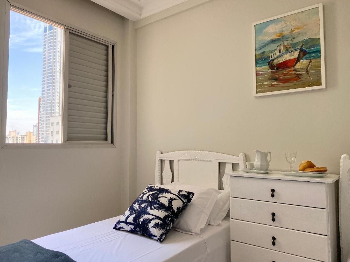 Jgd94 - Ao Lado Do Calcadao, Climatizado, Wi-Fi Διαμέρισμα Balneário Camboriú Εξωτερικό φωτογραφία