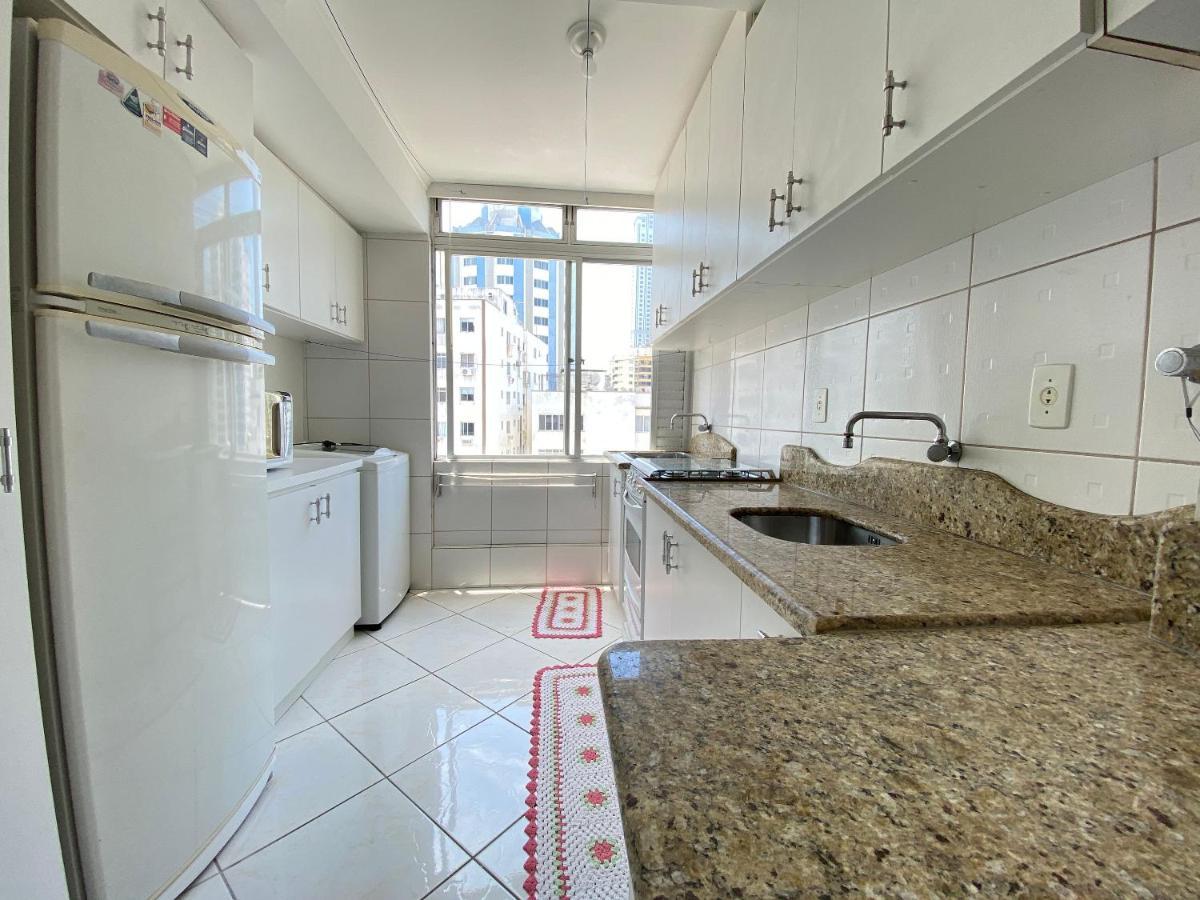 Jgd94 - Ao Lado Do Calcadao, Climatizado, Wi-Fi Διαμέρισμα Balneário Camboriú Εξωτερικό φωτογραφία