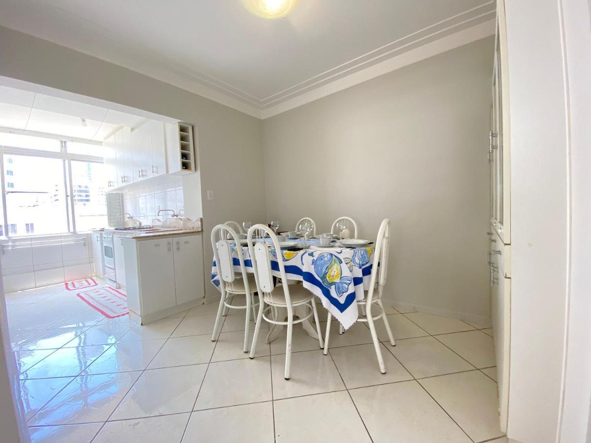 Jgd94 - Ao Lado Do Calcadao, Climatizado, Wi-Fi Διαμέρισμα Balneário Camboriú Εξωτερικό φωτογραφία